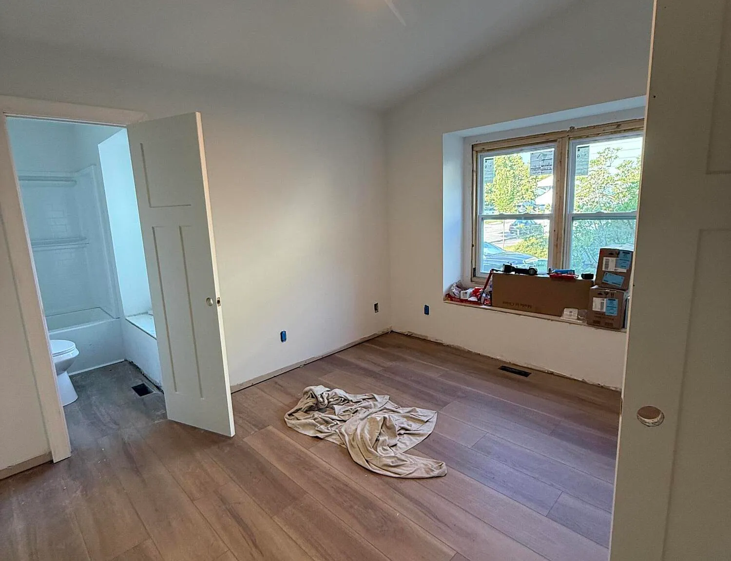 3 bed, 2.0 bath, $2,750 — Photo 4