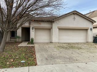 9728 Sand Hollow Way, Elk Grove, CA