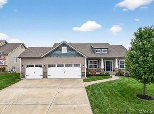 417 San Antonio Dr, Moscow Mills, MO 63362