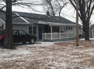 716 N Meramec St, Saint James, MO 65559