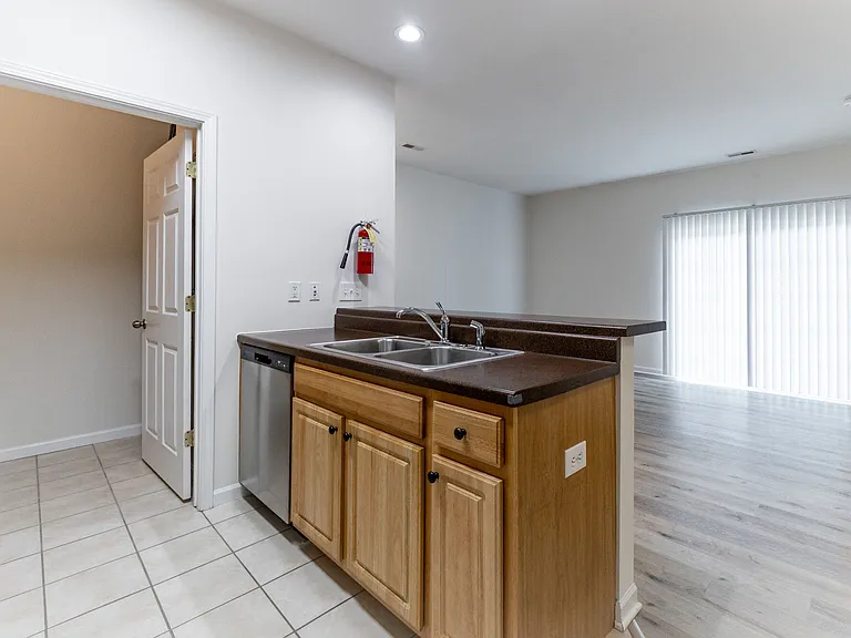 Forest Ridge — Photo 30
