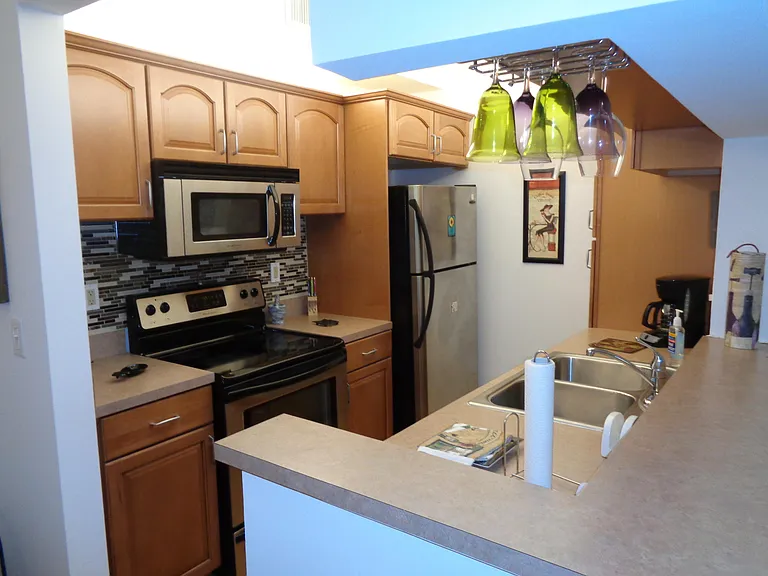 2512 SE Anchorage Cv #A-3 — Photo 6