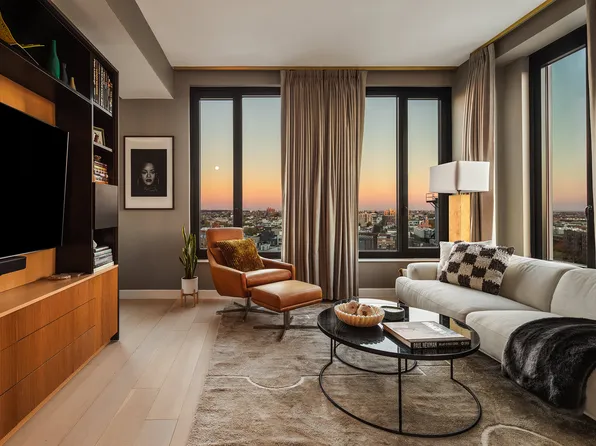 856 Washington Avenue image 19 of 30