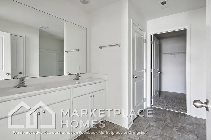 1208 Cole Dr — Photo 17