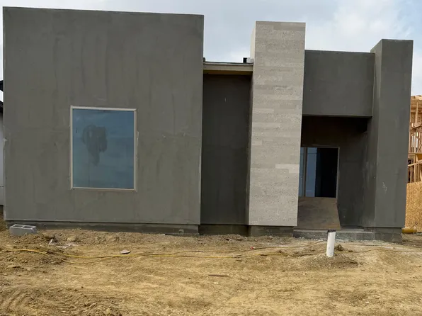 1210 Noyola Loop, Laredo, TX 78046