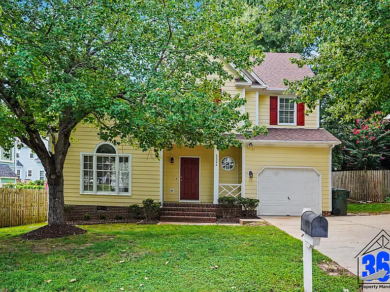 5524 Edgebury Rd — Photo 2