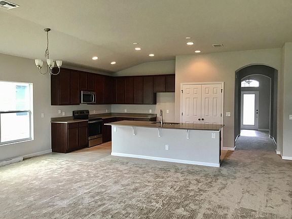 5th image of 3860 Sage Brush Cir