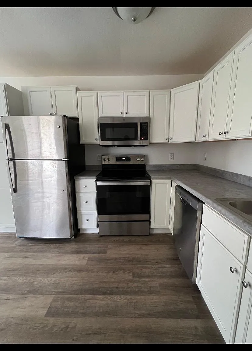 222 Market St — Photo 2