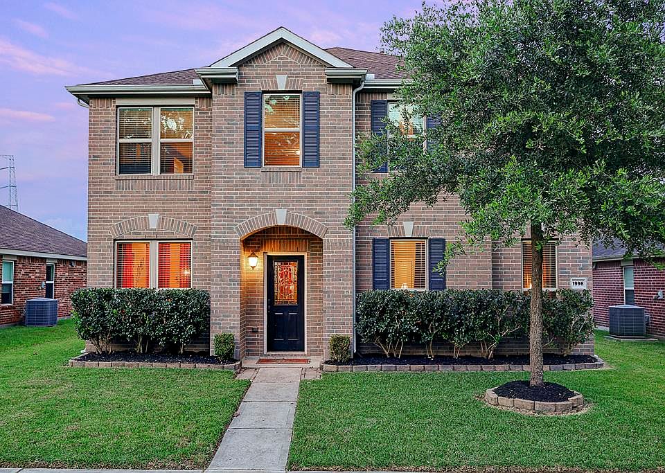 1st image of 1996 Leisure Ln