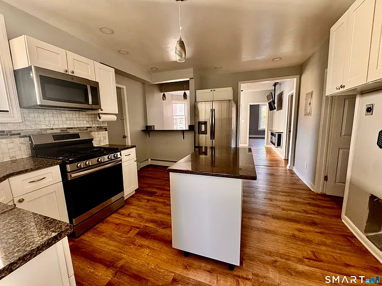 196 Russ St #2 — Photo 19