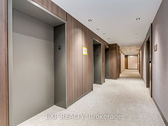 4th image of 1035 Southdown Rd #1605