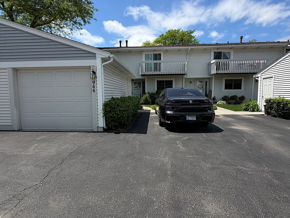 1st image of 946 Princeton Ct