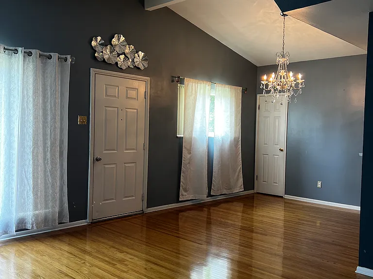 16 Tamma Ln — Photo 2