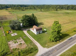 403 W Saganing Rd, Bentley, MI 48613