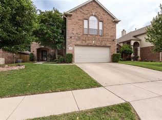 5809 Starboardway Dr, Fort Worth, TX 76135