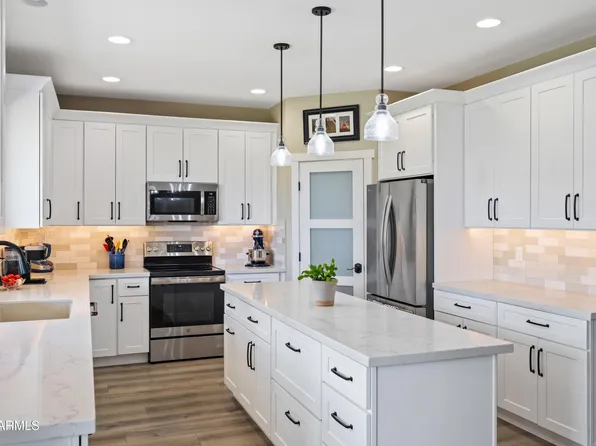 1071 E IVANHOE Street, Gilbert, AZ 85295