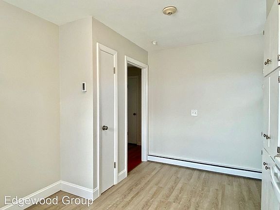 5th image of 219 Grand Ave APT 9