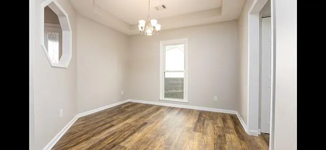 488 Fairchase Ct — Photo 3
