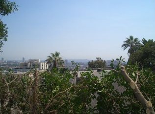 1325 Londonderry Pl, Los Angeles, CA 90069