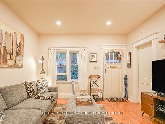 5th image of 33 Palace St