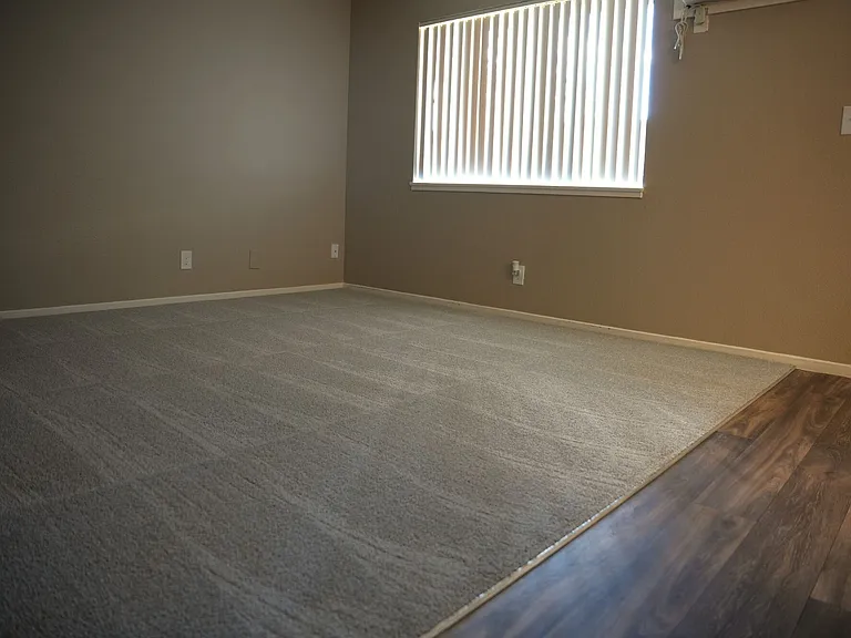 Rancho Terrace — Photo 8