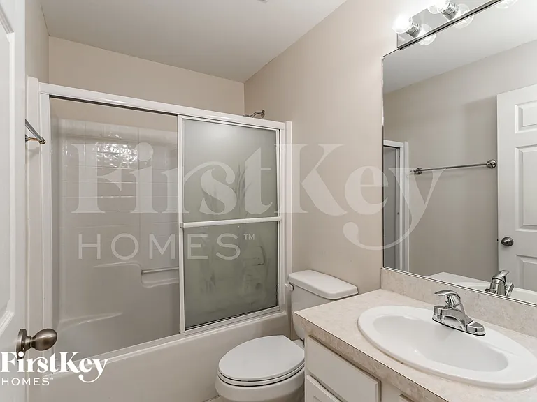 2018 SW 31st Ter — Photo 13