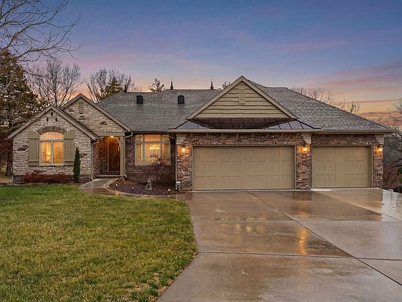 5th image of 626 Gray Fox Road