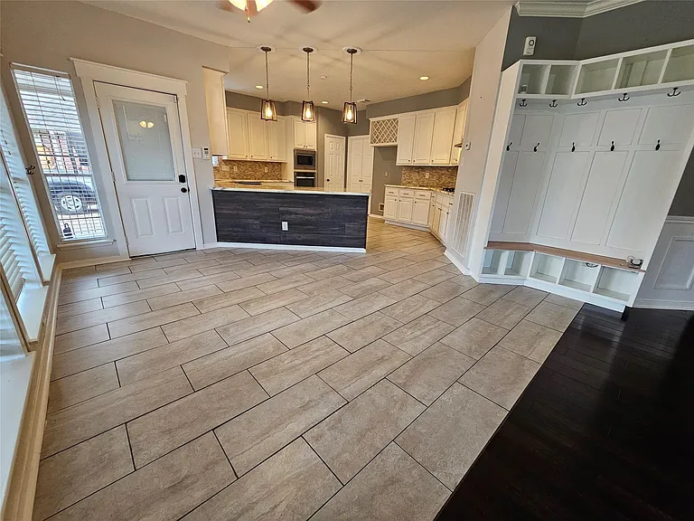 15015 Dawnbrook Dr — Photo 6