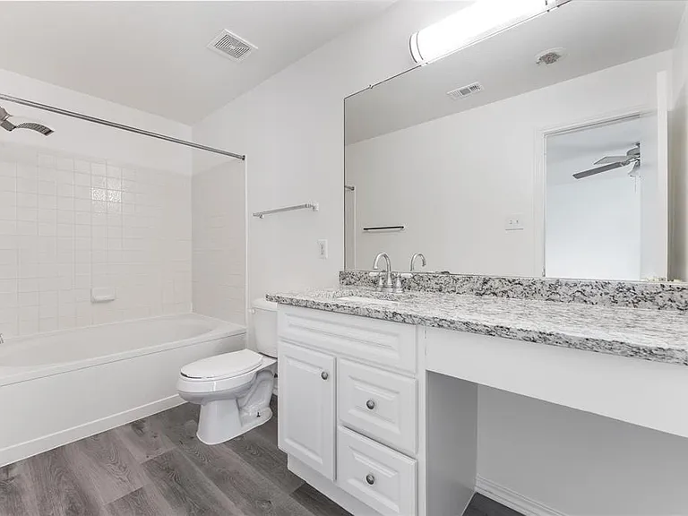 315 E Bello Dr — Photo 10
