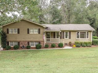 144 Chickasaw Run, Woodstock, GA 30188