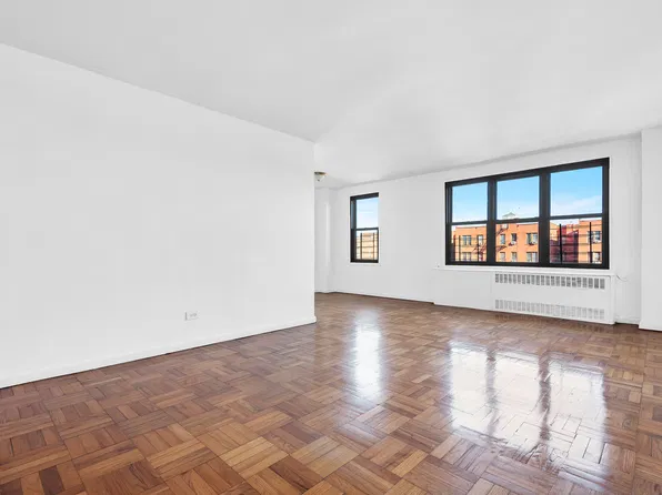 2835 Webb Avenue image 1 of 5