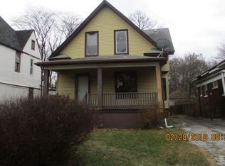 108 E 155th St, Harvey, IL 60426