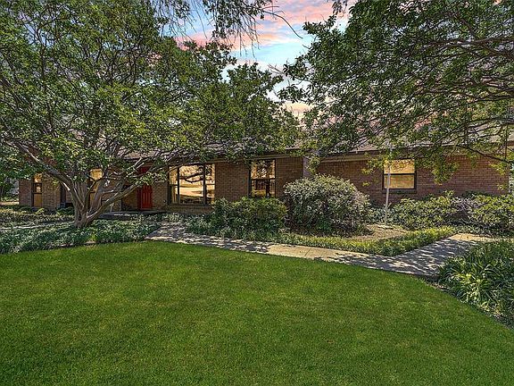 2nd image of 3648 Whitehall Dr