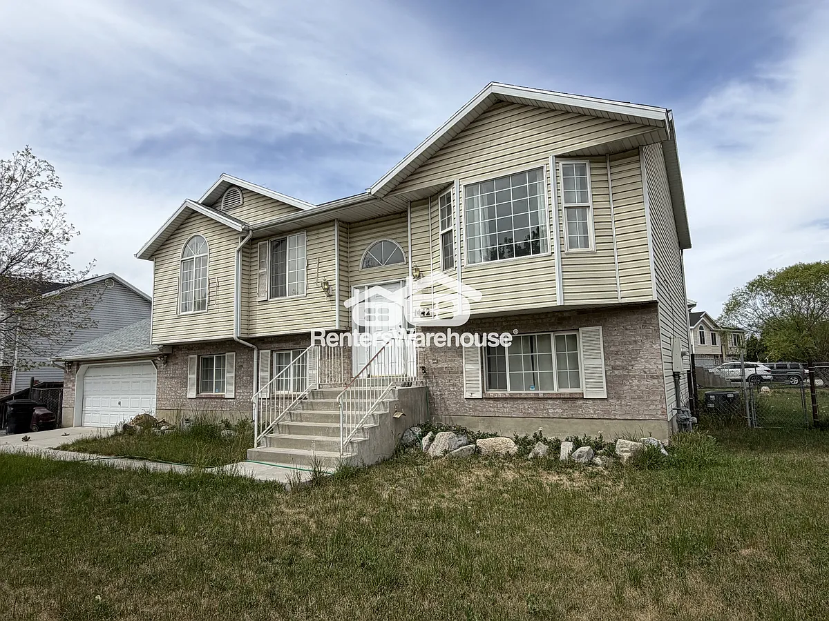 Building Photo - 1442 W 730 S