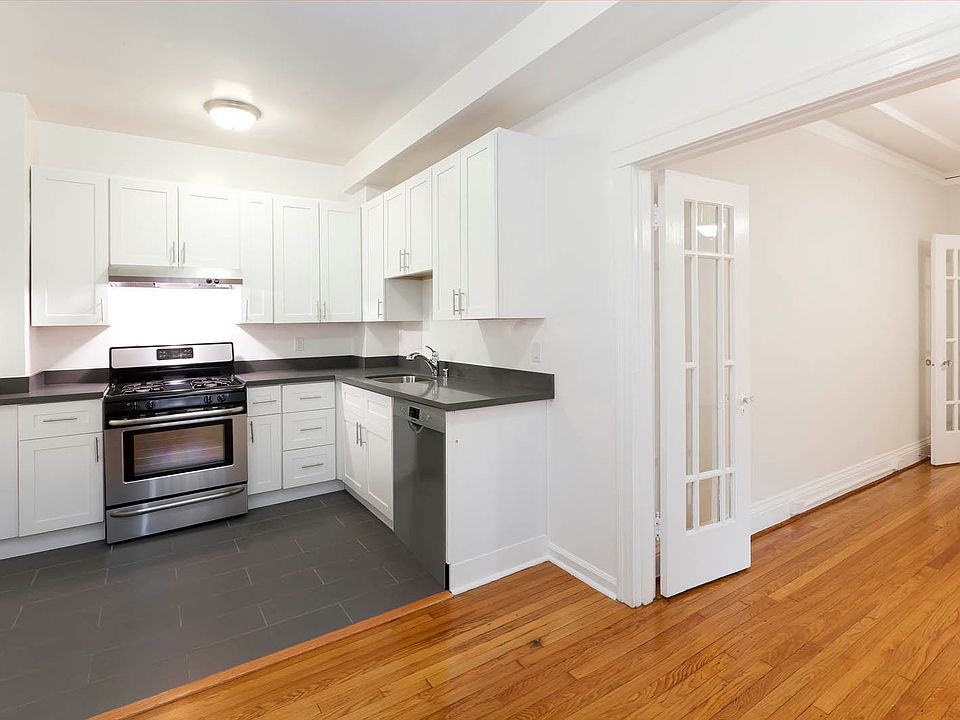 1st image of 2363 Van Ness Ave APT 201