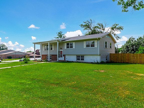 4th image of 1218 Hendricks Dr
