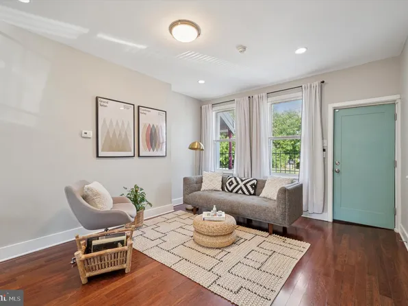 5108 Malcolm St, Philadelphia, PA 19143