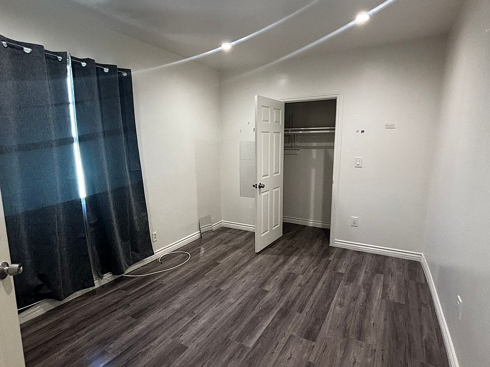 1st image of 2903 Van Buren Pl #4