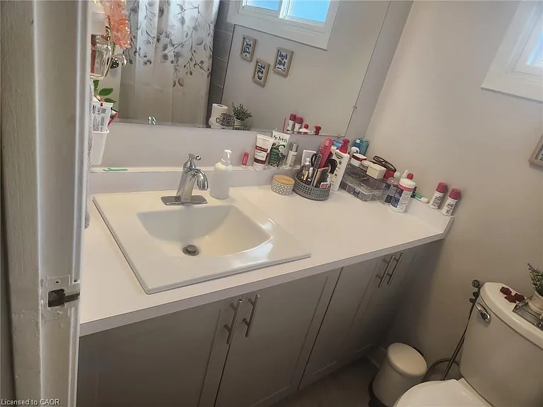 135 Chalmers St S #72 — Photo 13