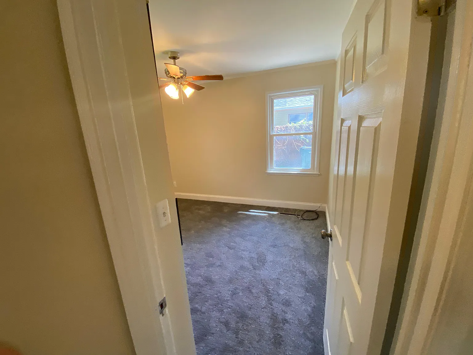 2 bed, 850 sqft, $1,350 — Photo 3