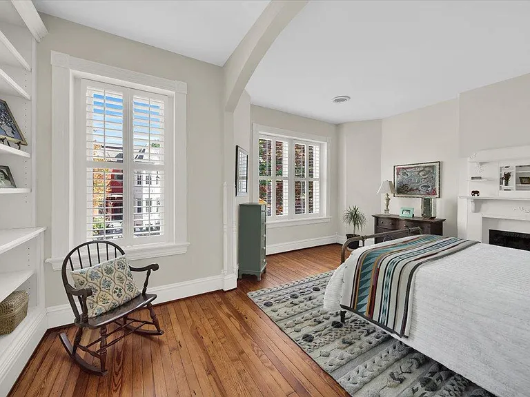 1527 Floyd Ave — Photo 34