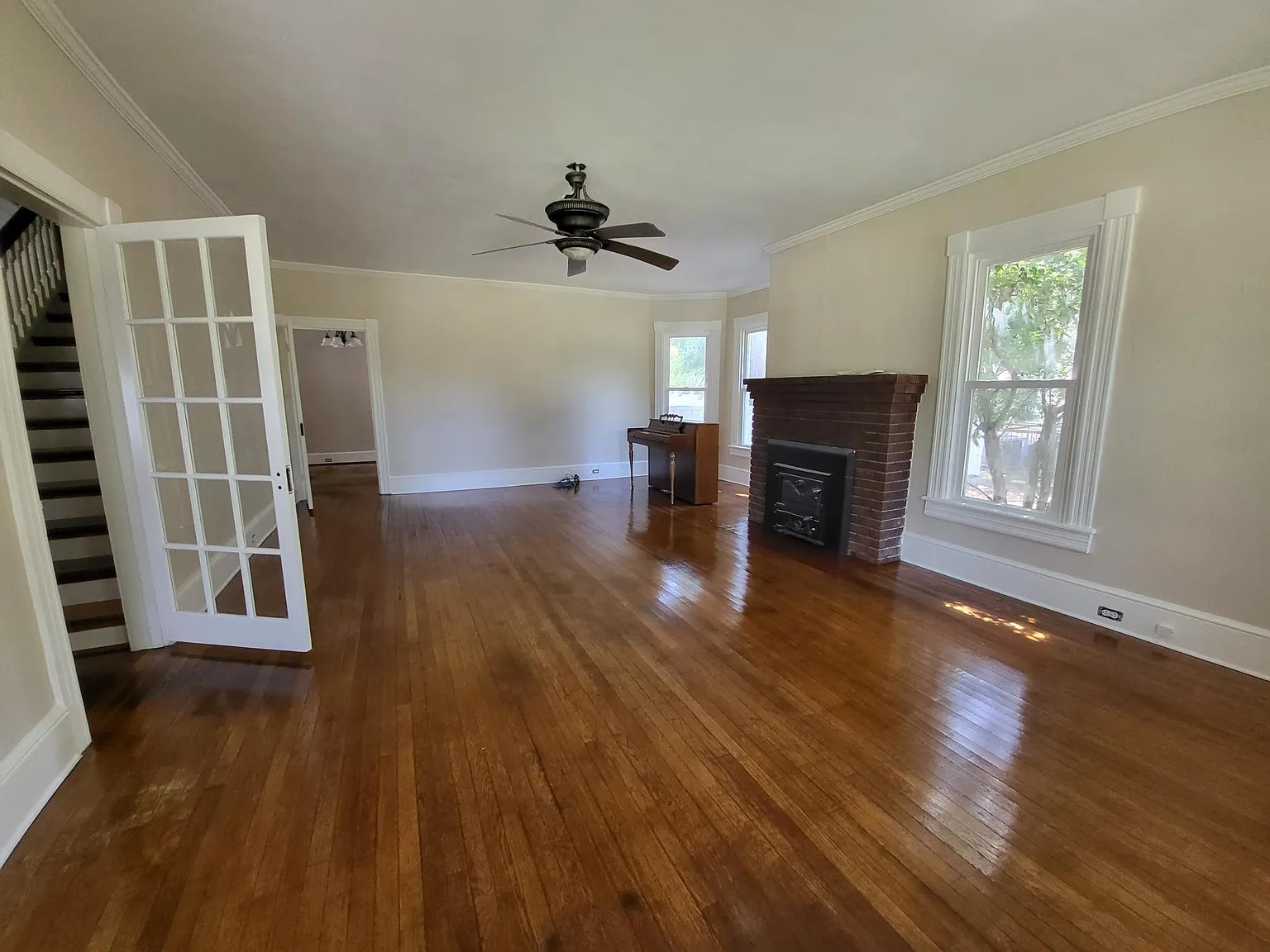 5 bed, 3136 sqft, $3,000 — Photo 4