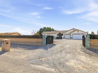 2461 E Deerskin St, Pahrump, NV 89048