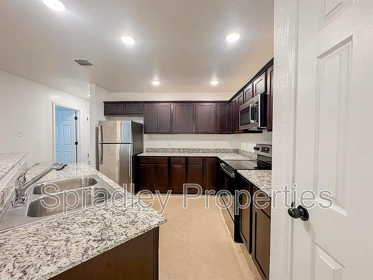 9130A Winding Ct — Photo 6