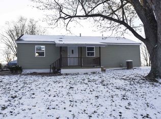 72 Fire Barn Ln, Bedford, IN 47421