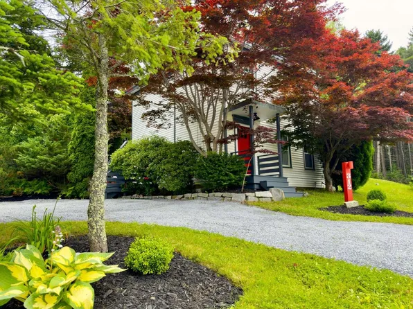 312 Ocean Point Road, Boothbay, ME 04544