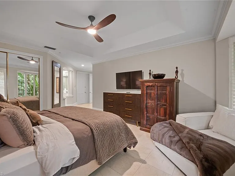 261 Colonade Cir #2701 — Photo 19