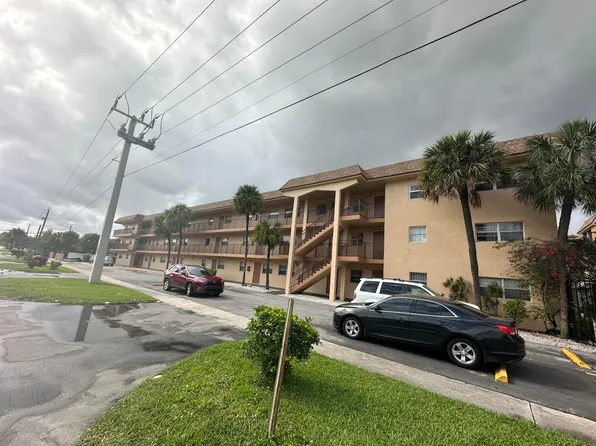 4191 NW 26th Street #371, Lauderhill, FL 33313