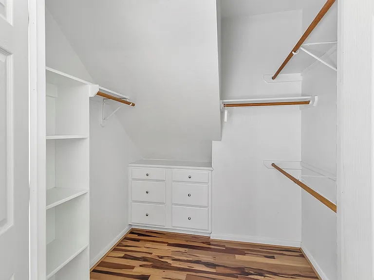 803 Chisel Point Dr — Photo 25