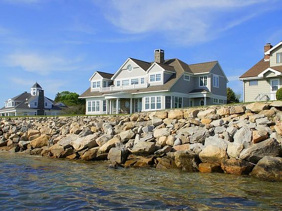 182 Pearl Street - Water View